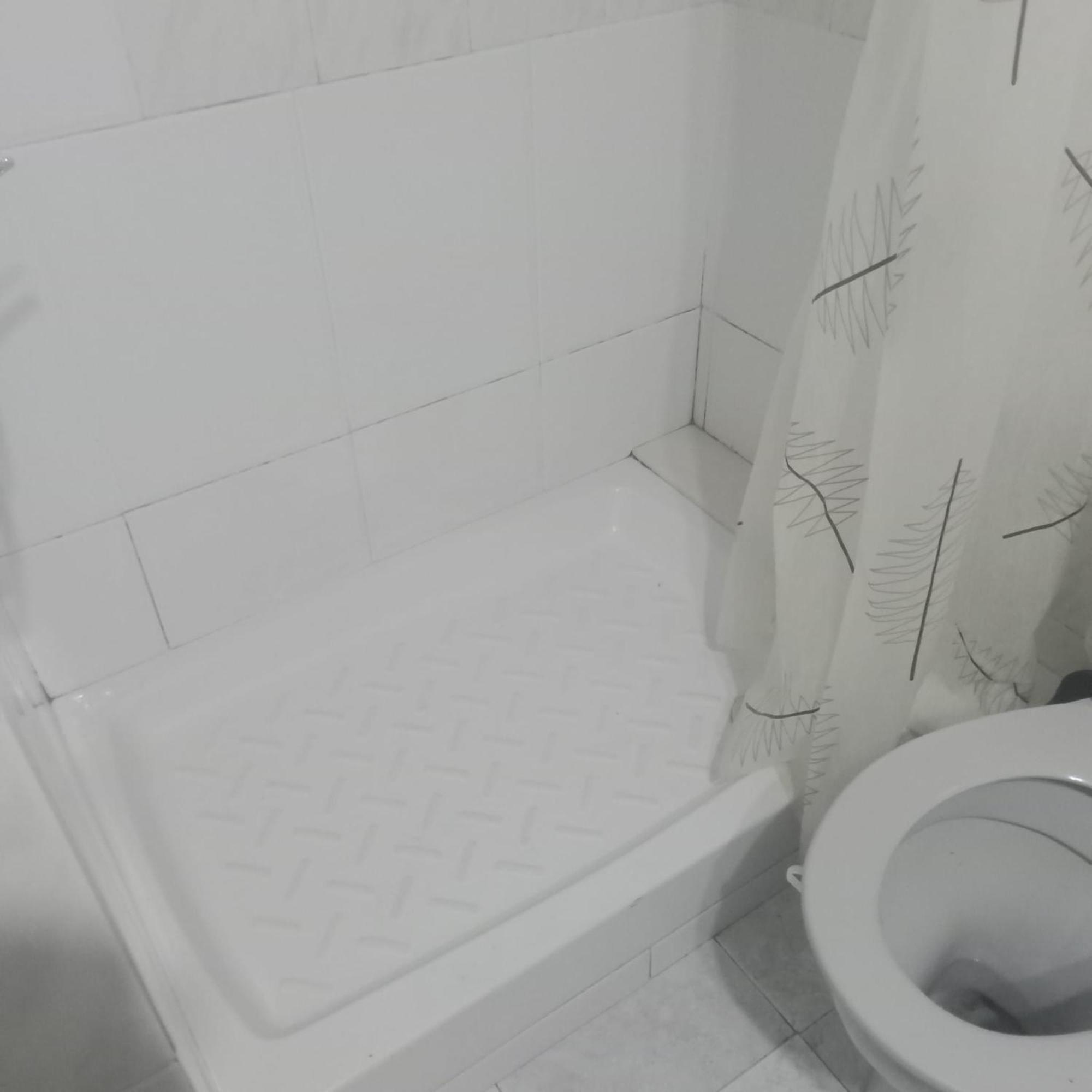 Barcelona Appartment Santa Coloma de Gramenet Exterior photo